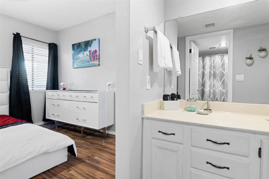Incredible Location In Old Town 2 King Bds & Patio Apartamento *